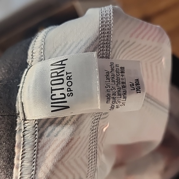 Victoria Secret Compression Shorts SZ LG - Picture 5 of 5